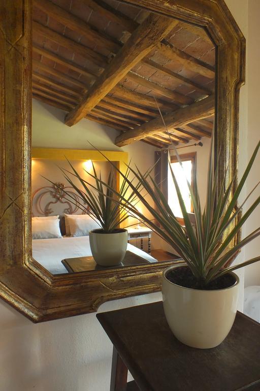 Corte Di Maggio B&B Country House Imola Rum bild